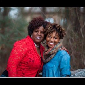 Meet your Posher, Jeanelle